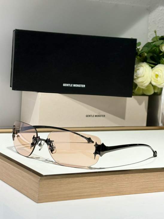 Picture of Gentle Monster Sunglasses _SKUfw66211534fw